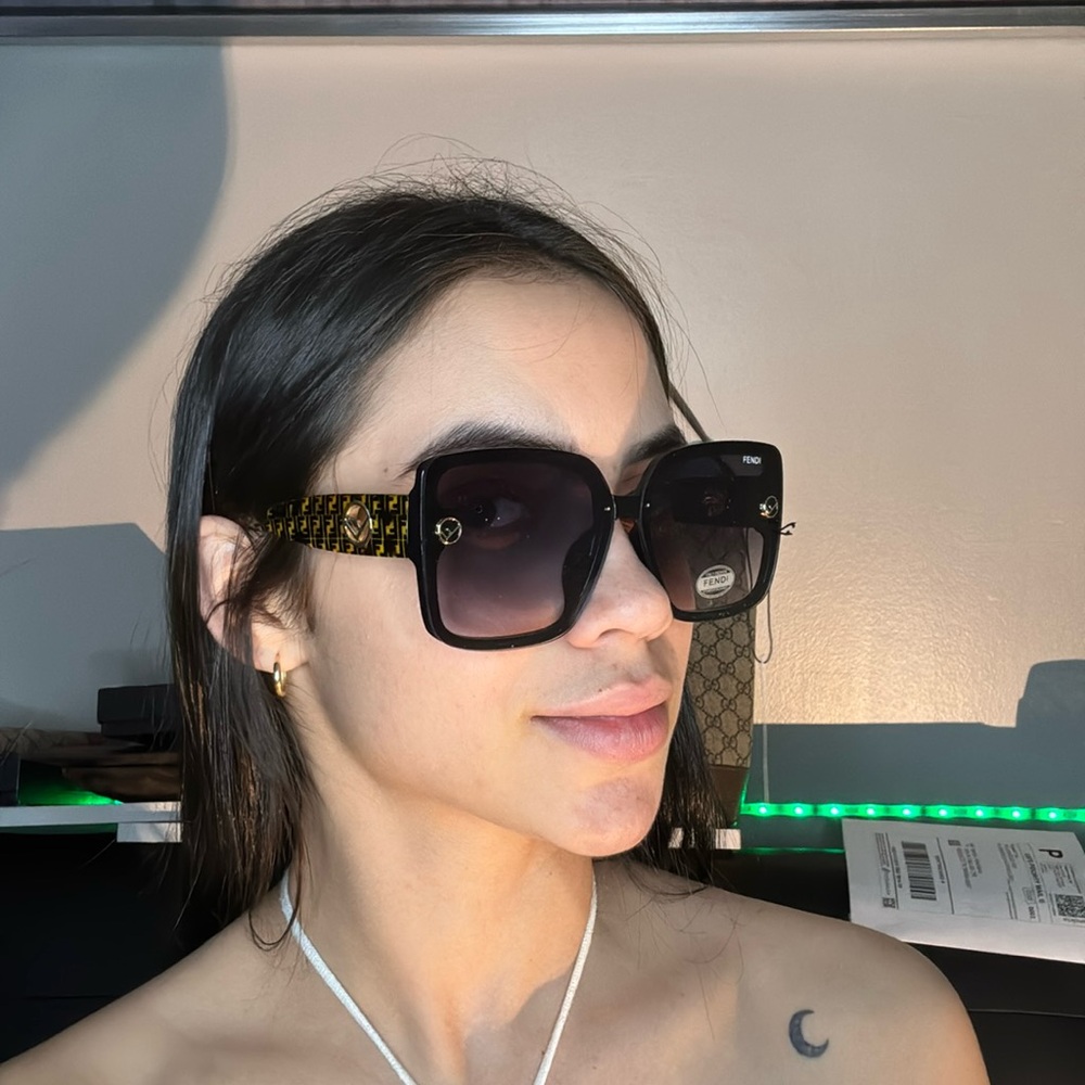 Glasses 🤓